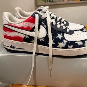 Size 13- Nike Air Force 1 Independence Day USA Red White Blue 488298-425